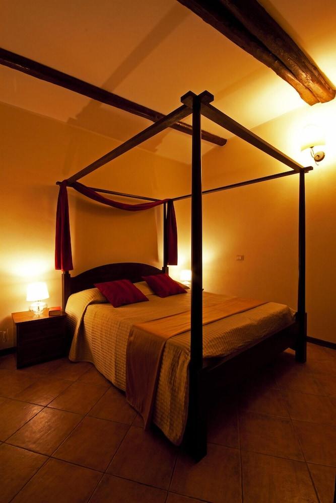 B&B Cortile Di Venere Trapani Buitenkant foto