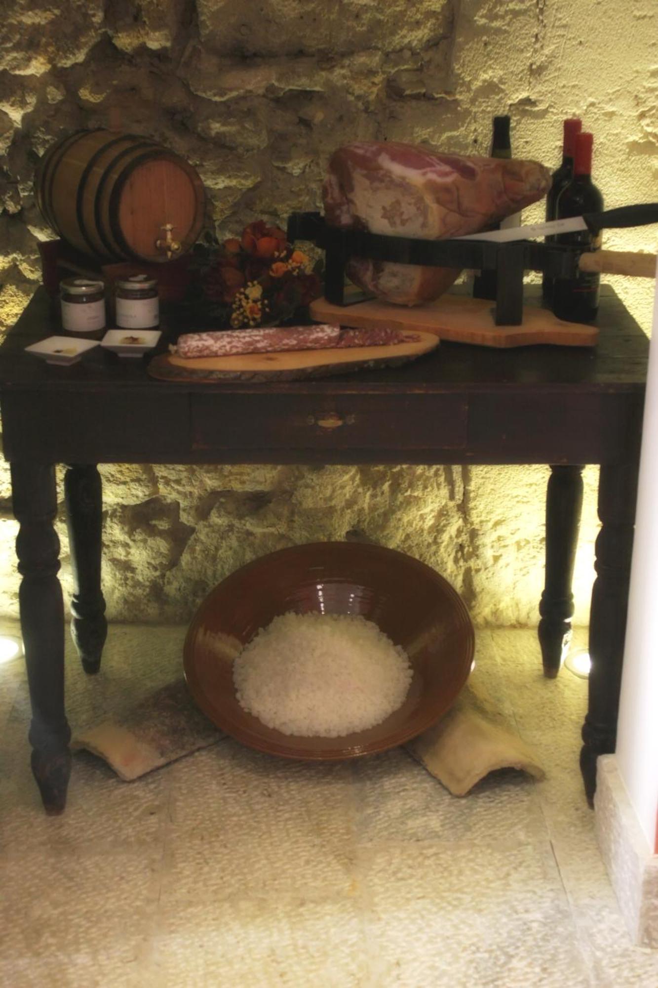 B&B Cortile Di Venere Trapani Buitenkant foto