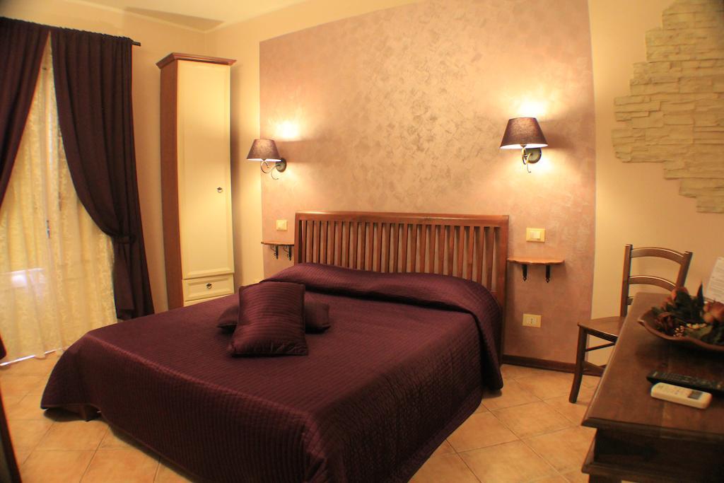 B&B Cortile Di Venere Trapani Buitenkant foto